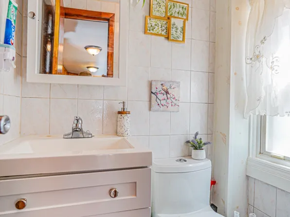 22 Gordon Street image 14 of 32