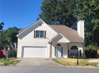 150 Blue Heron Ln, Alpharetta, GA 30009