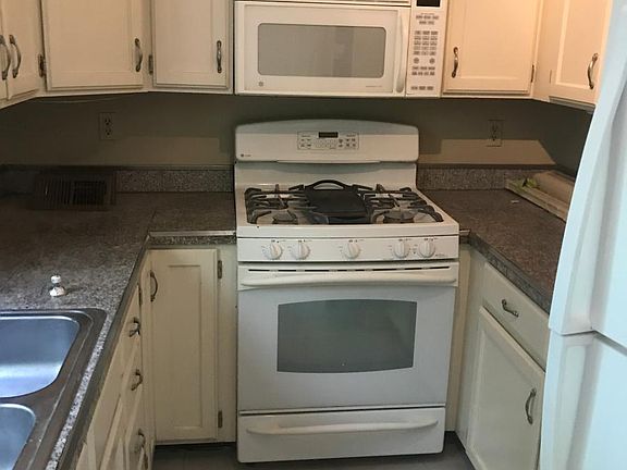 Kitchen - Dual Fuel Oven