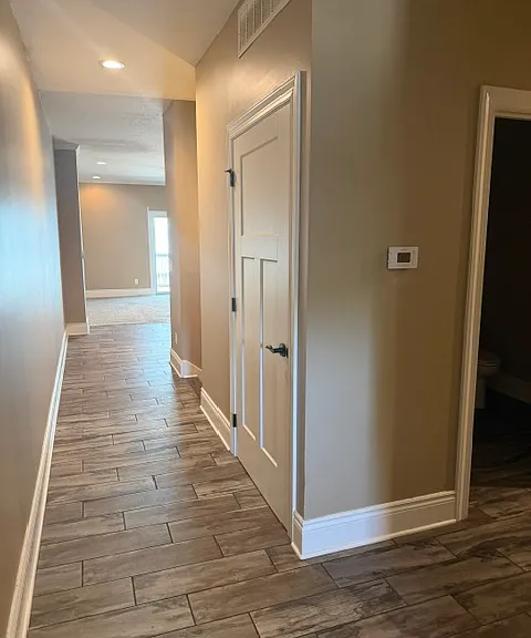 5904 N London Ave — Photo 2