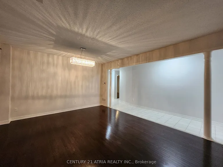 1237 Atkins Dr — Photo 25