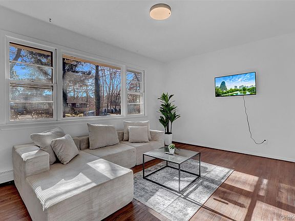 3rd image of 57 Middle Island Avenue