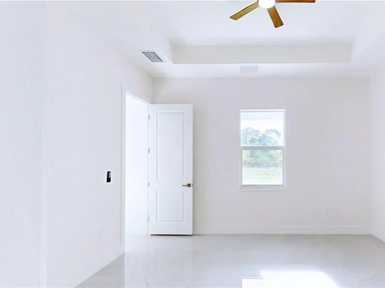 6108 Stratton Rd — Photo 18