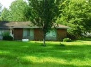 810 Meadow Pl, Bogalusa, LA 70427