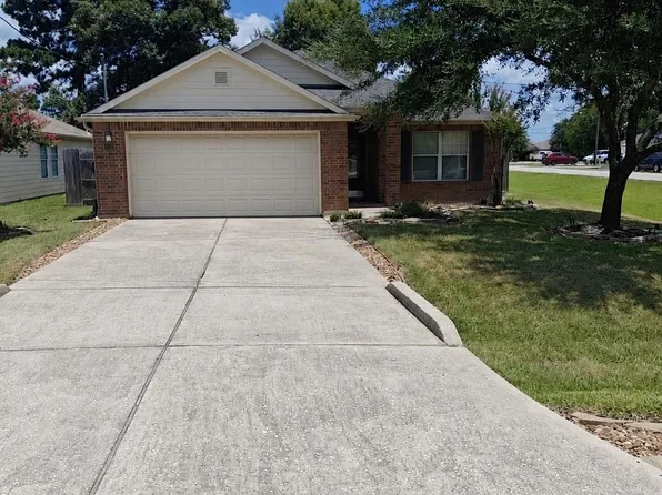16299 Hidden Deer Ln, Conroe, TX 77302