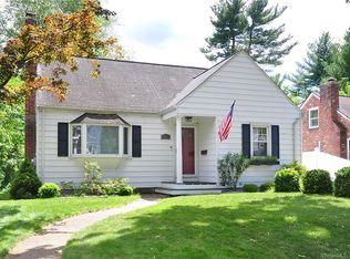 91 Giddings Ave, Windsor, CT 06095