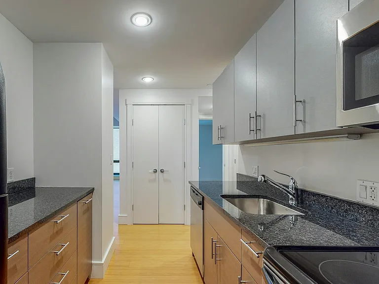 45 Province St #1207 — Photo 15