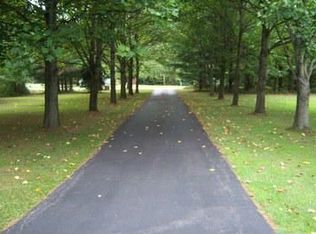 5290 Butler Rd N, Wakeman, OH 44889