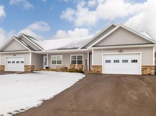 48 Bambrick Dr, Charlottetown, PE C1C0V7