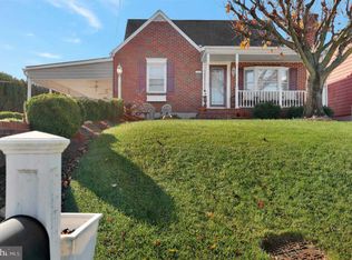 304 Sunset Ave, Williamsport, MD 21795