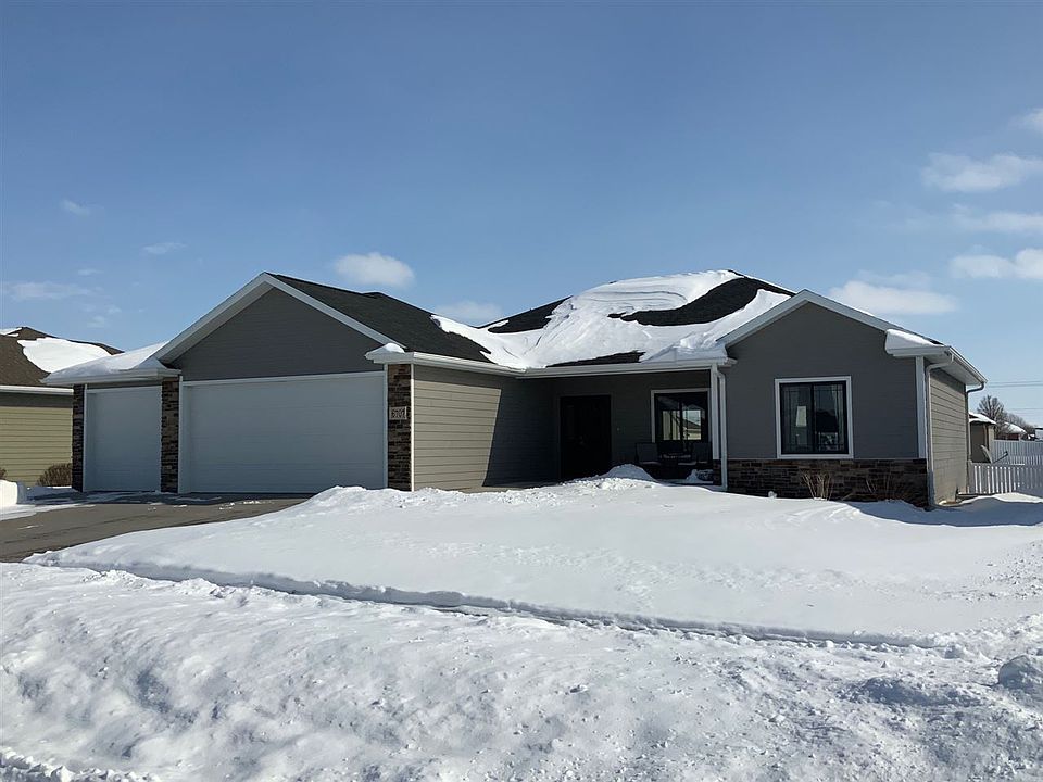 1st image of 6707 L Ave