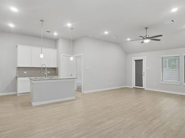 21980 Juniper Crossing Dr — Photo 6