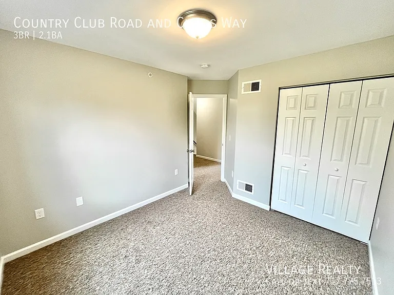 Country Club Rd — Photo 27