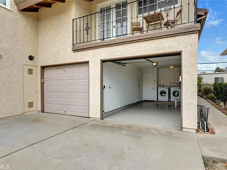 257 Avenida Del Mar #4 — Photo 22