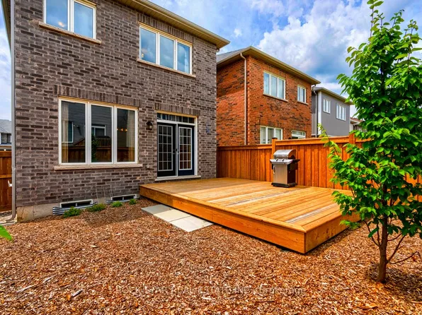 331 Dolman St, Woolwich, ON N0B 1M0