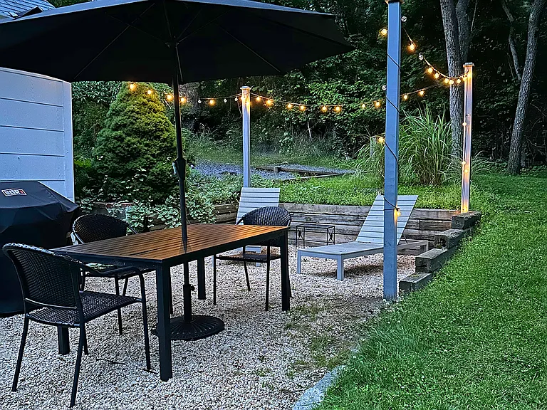 Jordan Ln — Photo 25