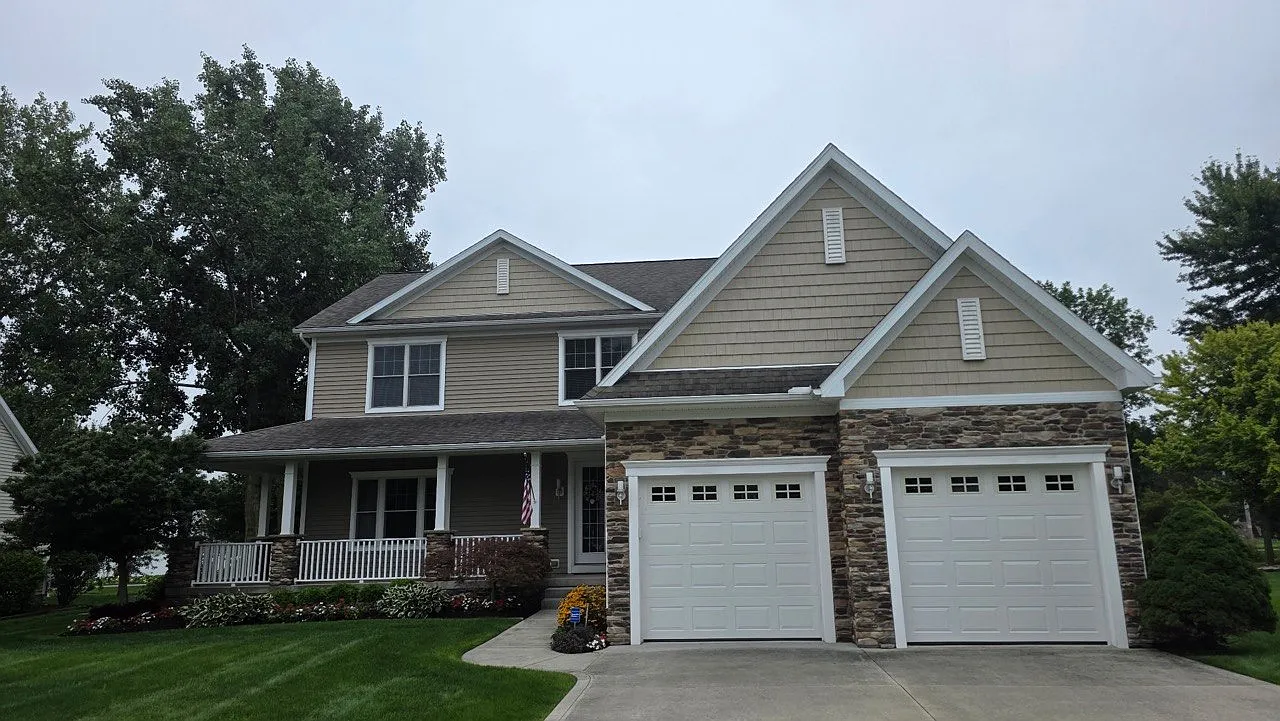 4 bed, 4.5 bath, 3018 sqft, $4,700 — Photo 1