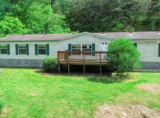 675 Light Hollow Rd, Rogersville, TN 37857