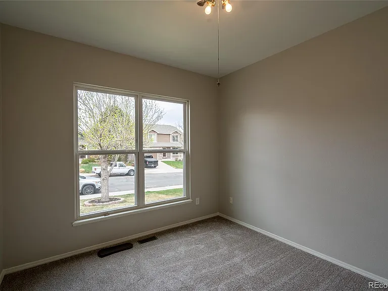 6431 Gemfield Dr — Photo 14