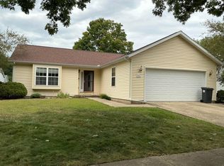 2206 E Pennsylvania Ave, Urbana, IL 61802