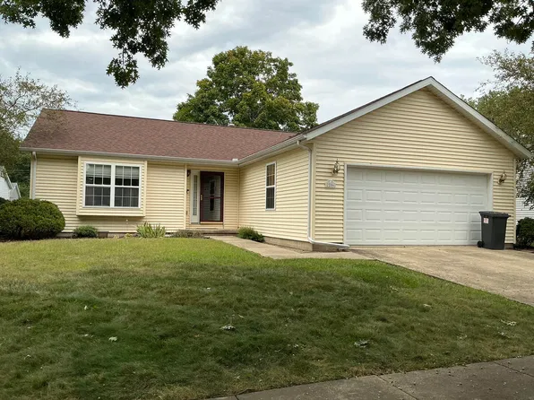 2206 E Pennsylvania Ave, Urbana, IL 61802