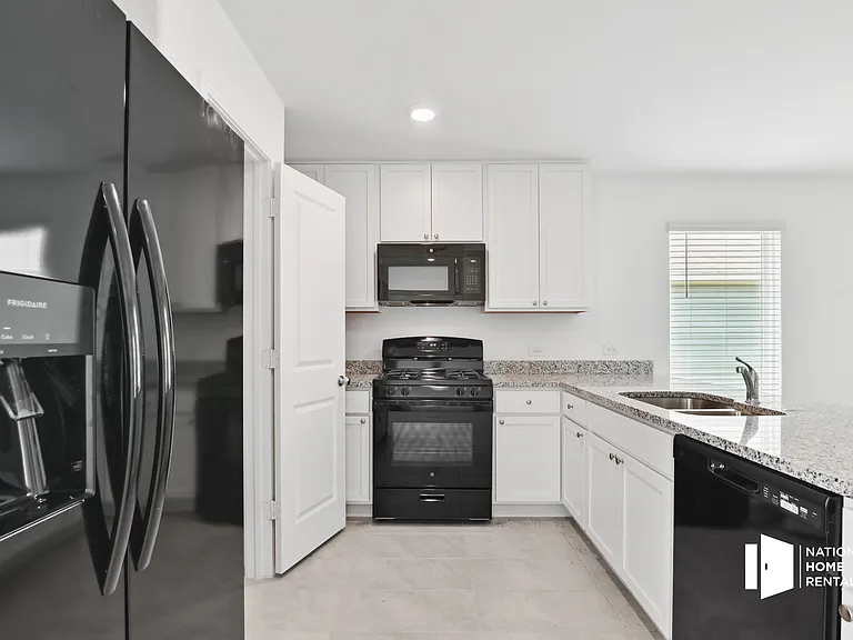 4032 Dublin Ridge Dr — Photo 4