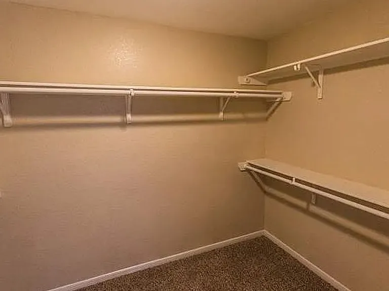 3705 Salt Fork Dr — Photo 13