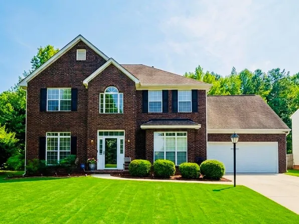 1946 Wilrose Pl, Matthews, NC 28105
