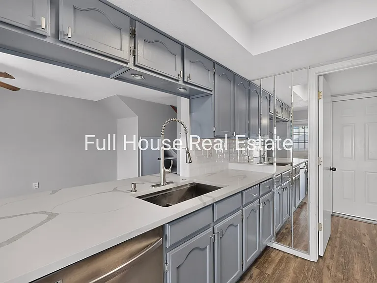 1905 Amor Dr NW — Photo 13