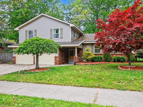 776 Meadowbrook Ave, Holland, MI 49423