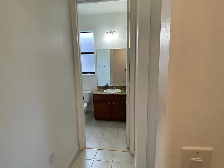 5447 Useppa Dr — Photo 4