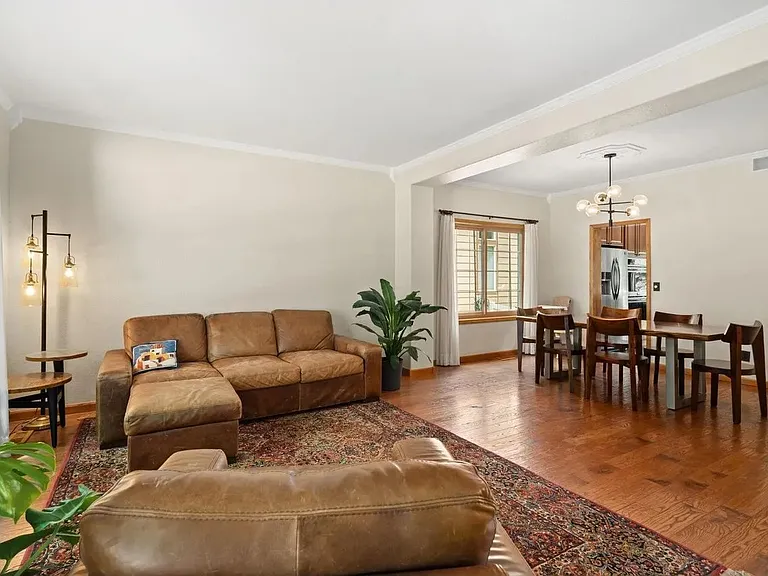 4601 Twin Peaks Dr — Photo 4