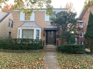 8214 Laramie Ave, Skokie, IL 60077