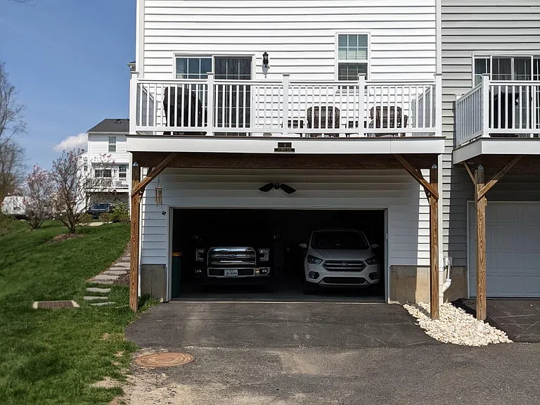 9 Stockton Ln — Photo 27