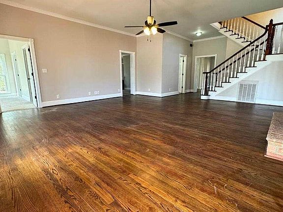 5th image of 964 Celtic Ln