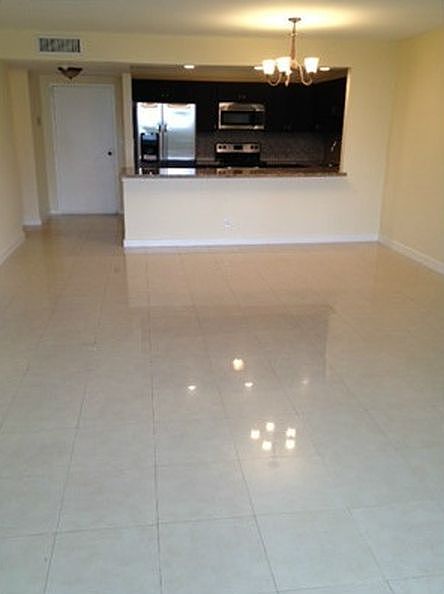 2nd image of 2500 Parkview Dr APT 307C