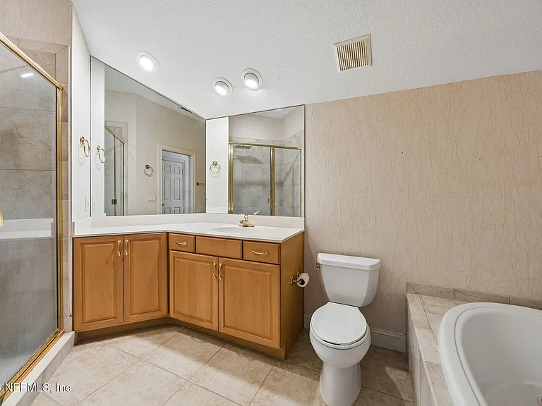 132 Lantern Wick Pl — Photo 24