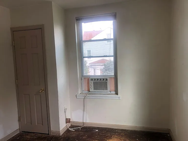 716 Mulberry St — Photo 12