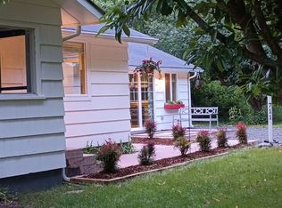 711 N 3rd St, Westport, WA 98595