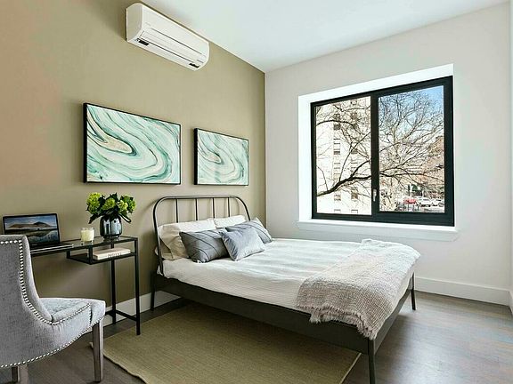 5th image of 52 Convent Ave #2C