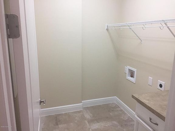 4th image of 7518 Bluemink Ln