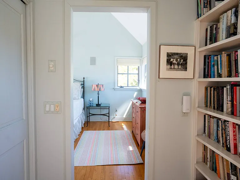 69 Fresh Pond Rd — Photo 16