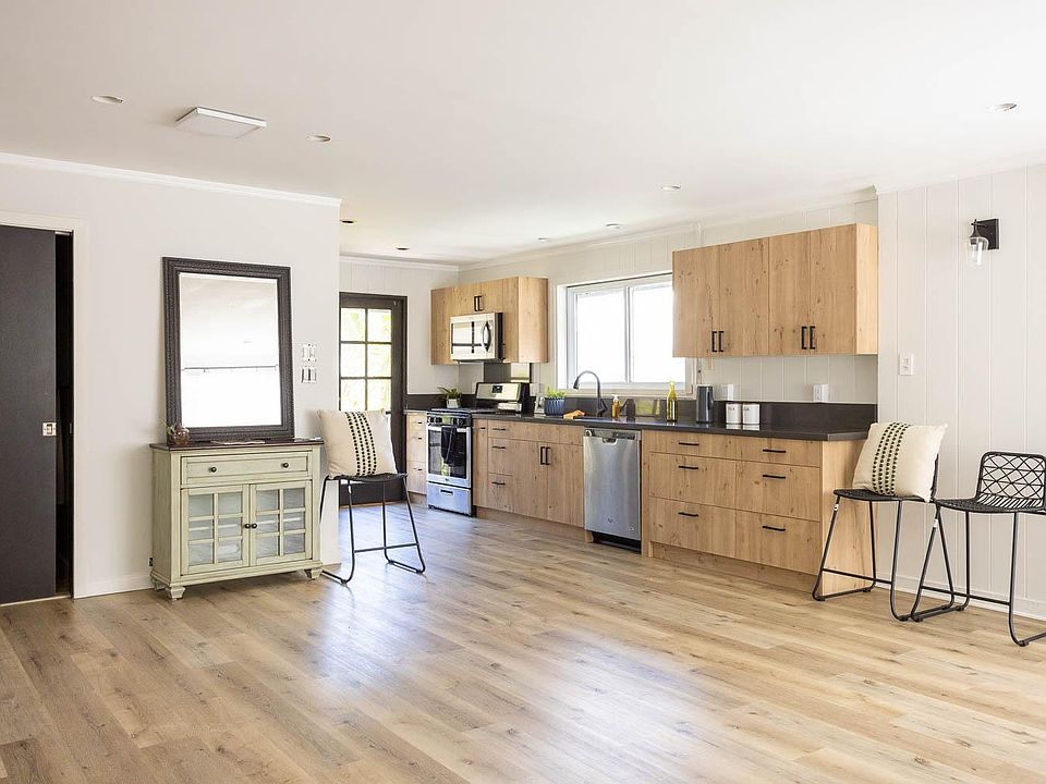 Open floor plan living space