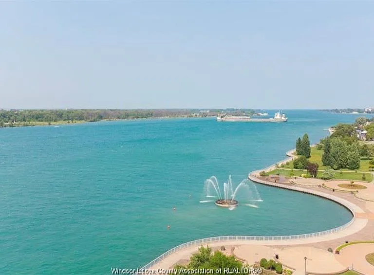 5055 Riverside Dr E #201 — Photo 35