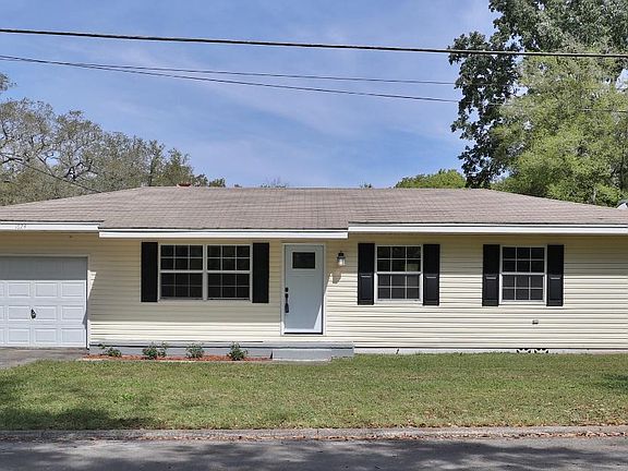 2nd image of 1624 Hazel Ave
