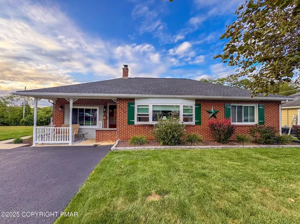 3319 Aberdeen Cir, Allentown, PA 18104
