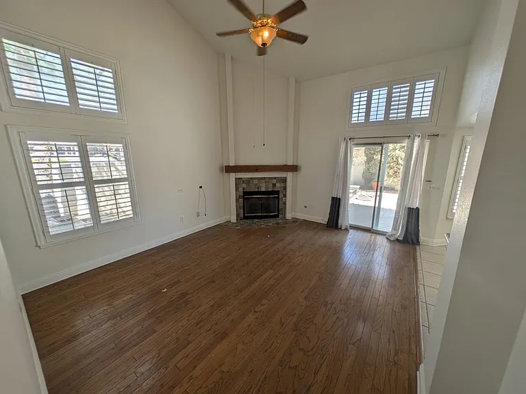 8432 Airmont Ct — Photo 8