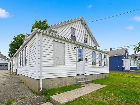 2nd image of 7 Slater St