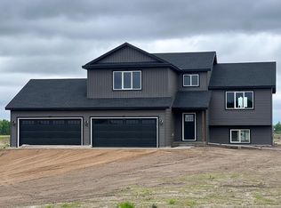 123 Oak Ln, Foreston, MN 56330