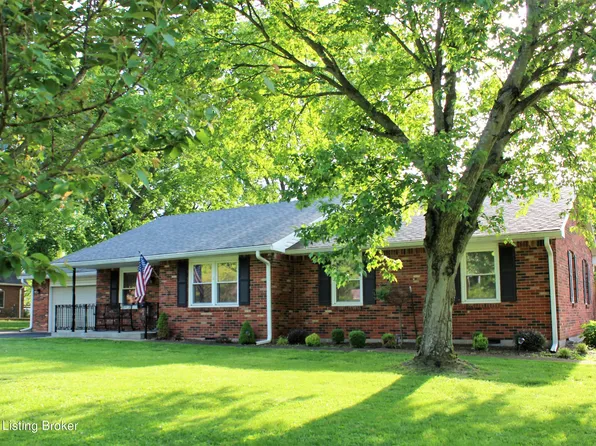 1105 Autumnwood Ln, Madison, IN 47250